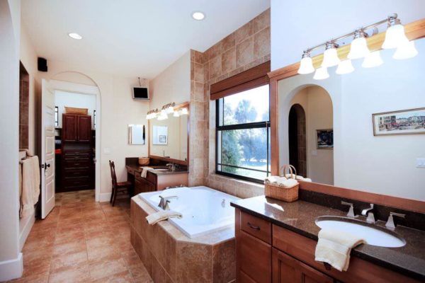 Carmarthen Brown Cambria Quartz