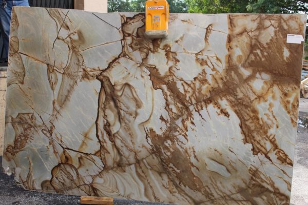 Roma Imperiale Quartzite