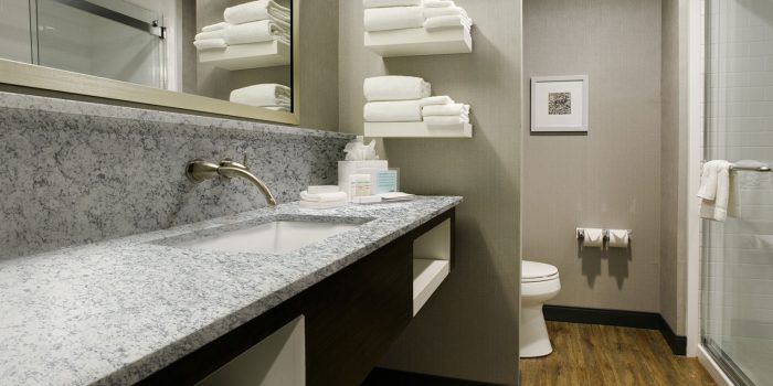 LG Viatera Octave Quartz