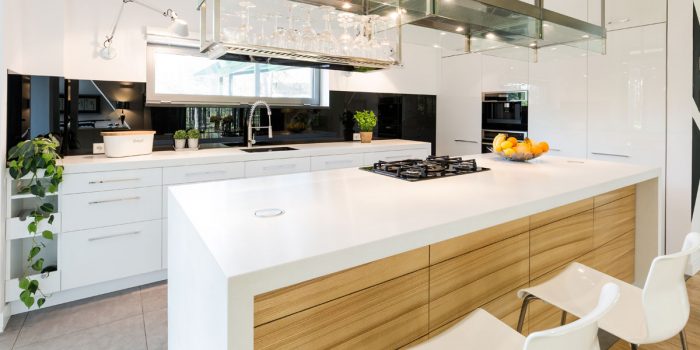 LG Viatera Igloo White Quartz