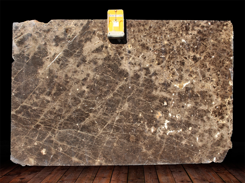 EMPERADOR BROWN DARK MARBLE