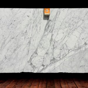 Statuarietto Selected Marble