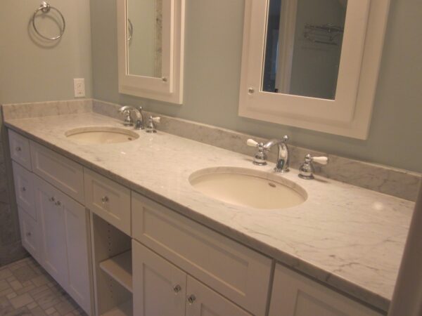 Bottocino Classico Marble Bathroom
