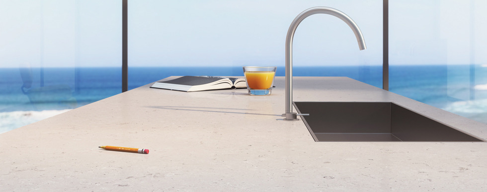 Clamshell Caesarstone Quartz Kitchen Countertops