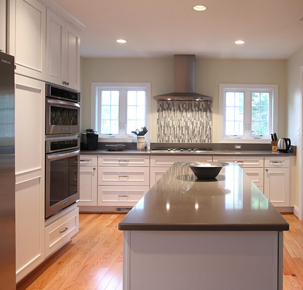 Grey Expo Silestone Quartz Kitchen