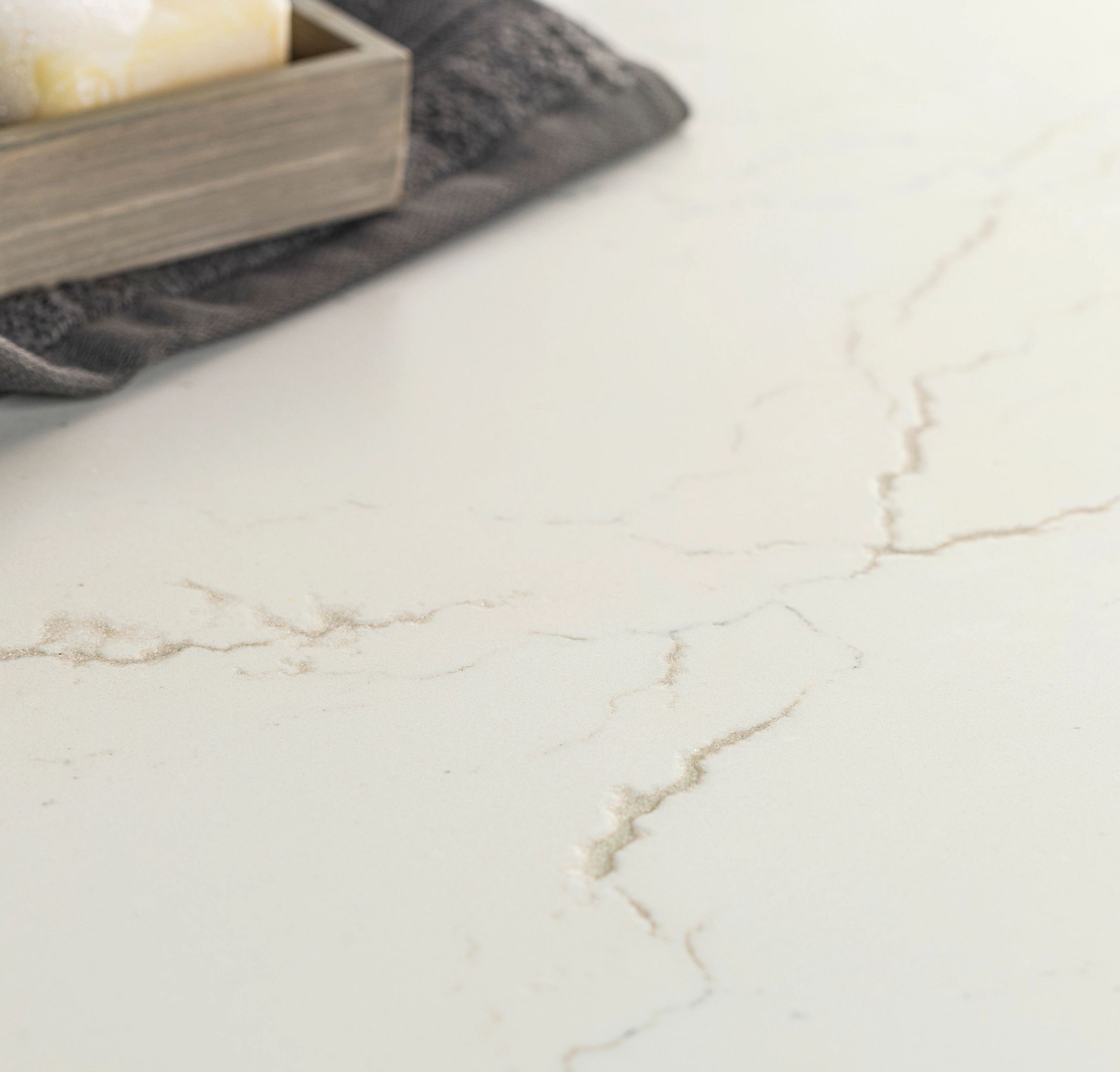 Inverness Frost Cambria Quartz Close Up