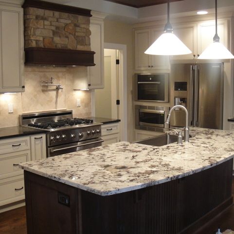 Juperana Delicatus Extra Granite Kitchen