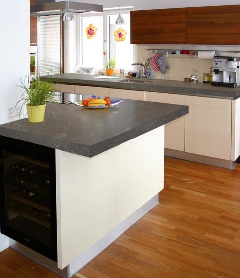 Nuit Bleue Silestone Quartz Kitchen