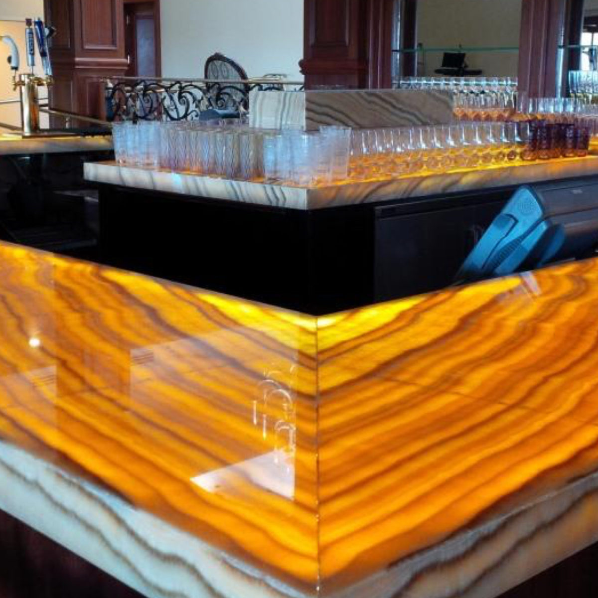 Onyx Bar Countertop in Sarasota