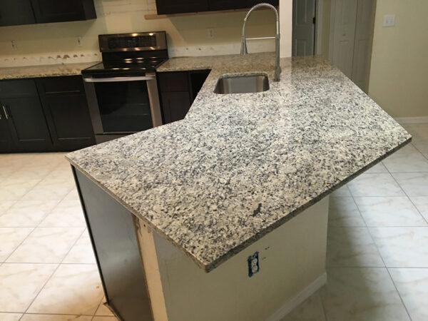 Santa Cecilia Light R Granite Kitchen1