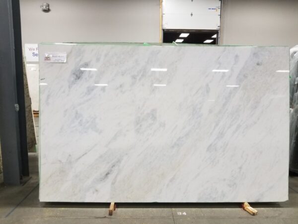 Tesoro Bianco Marble Slab