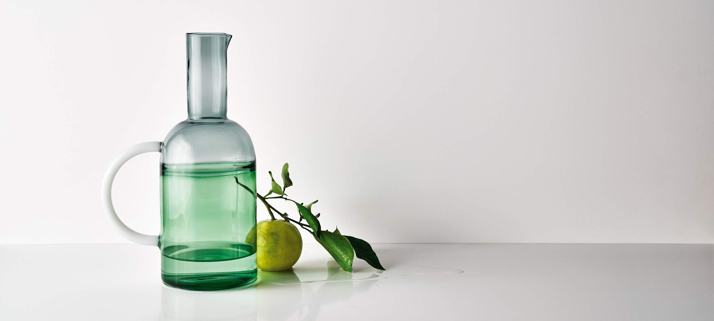 Vivid White Caesarstone Quartz Countertops